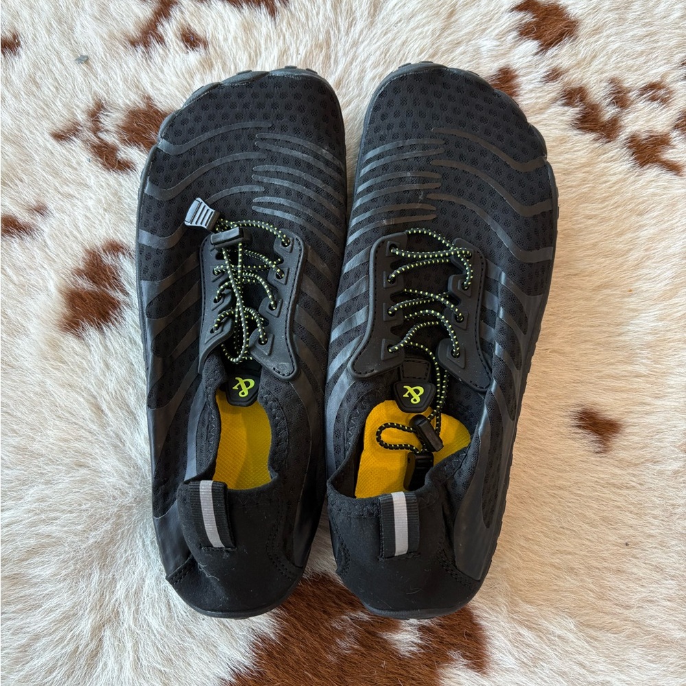 Men's Black Water Shoes with Yellow Insole and Quick-Bungee Fit